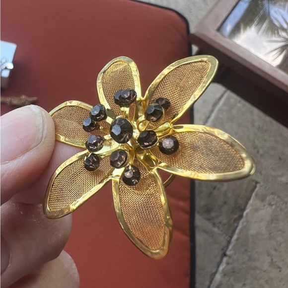 MARIGOLD YELLOW Earrings and hair accessories Set - Picture 7 of 9